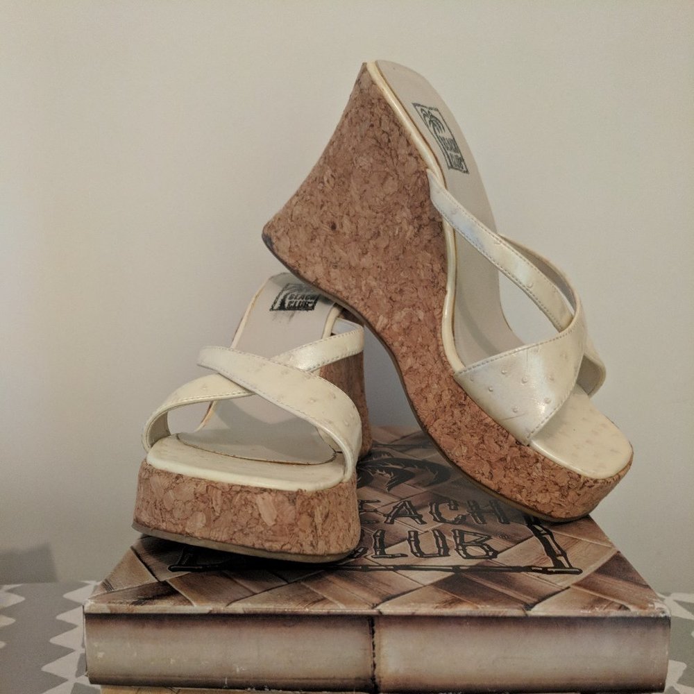 Beach Club Slip on strap Wedge size 7